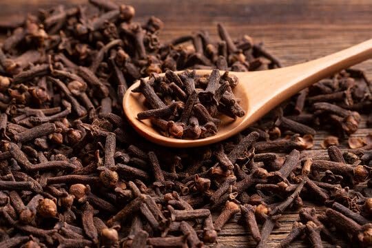 Fresh & Pure Whole Cloves | Aromatic & Flavourful | Lavangam | 200 gm Jar Pack - Image 4