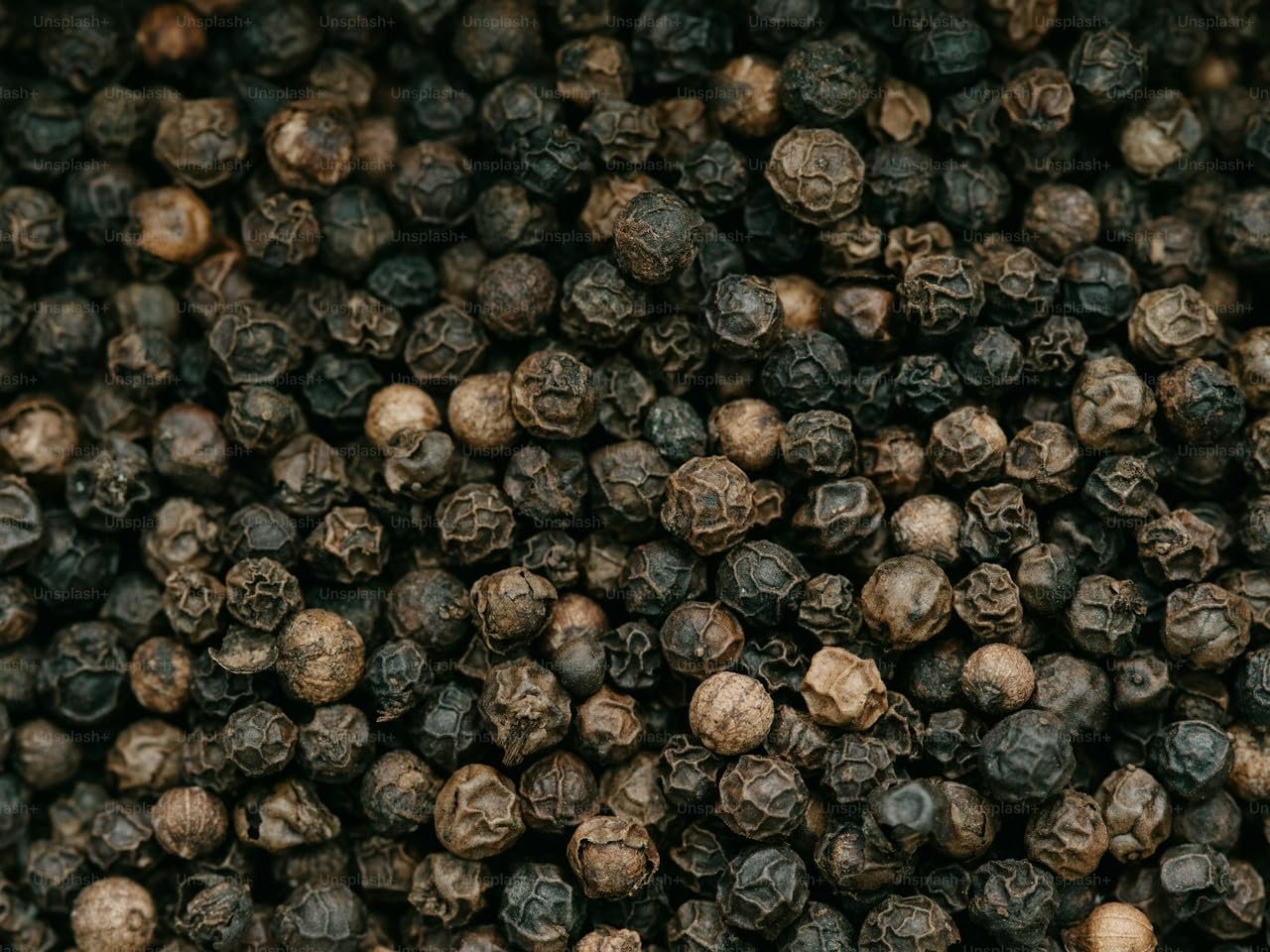 THE GOOD GOODS Organic Whole Black Pepper 200 gm - Image 2